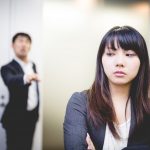 正社員よりも派遣社員の方が給料や待遇、休み日数が多い場合があります