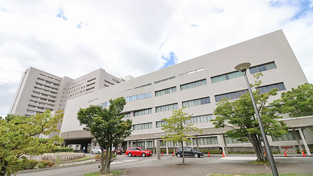 大阪大学医学部附属病院